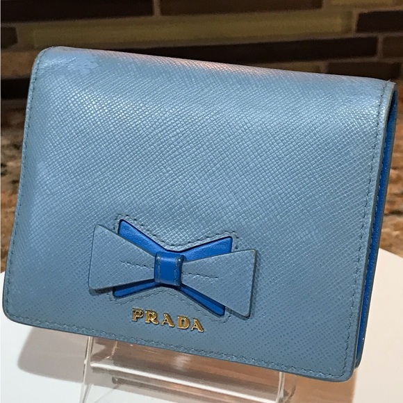 PRADA Signature Saffiano Leather Bifold Wallet 😍💙🦋 - Picture 12 of 17